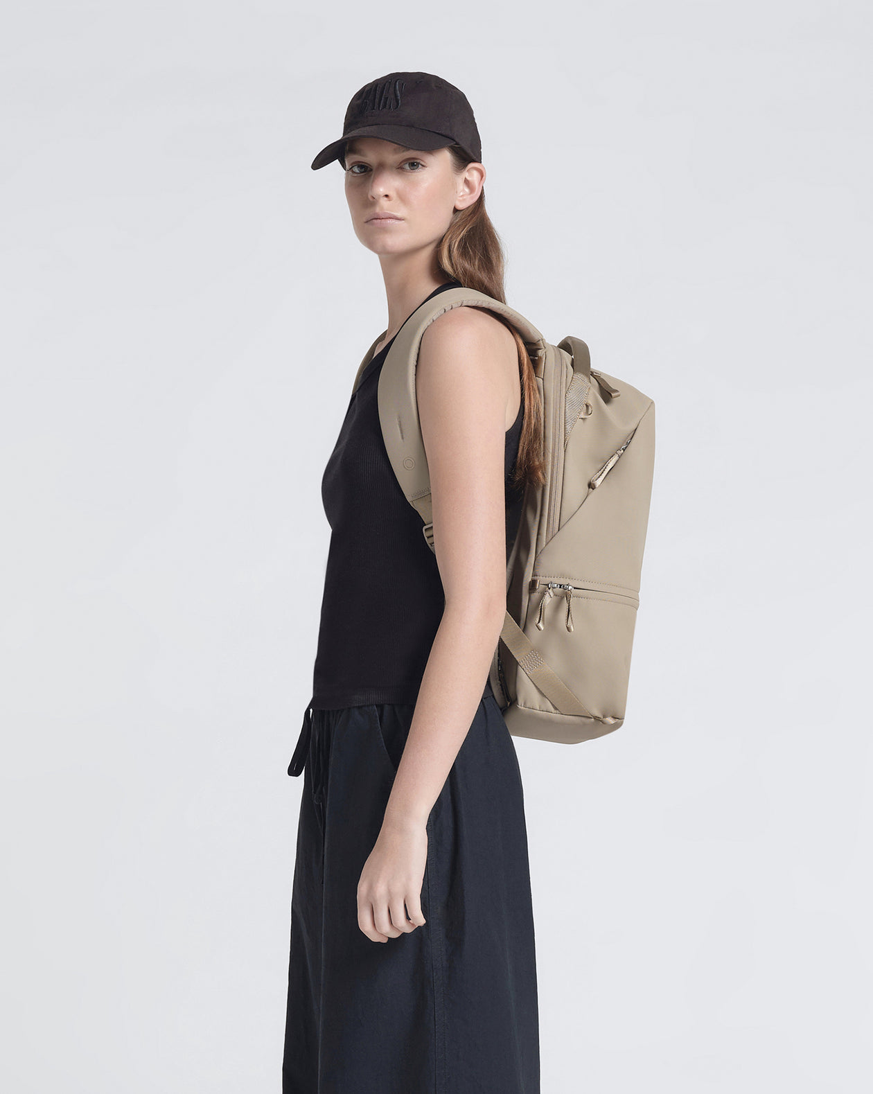 Urth Arkose 20L Modular Backpack | Urth UK