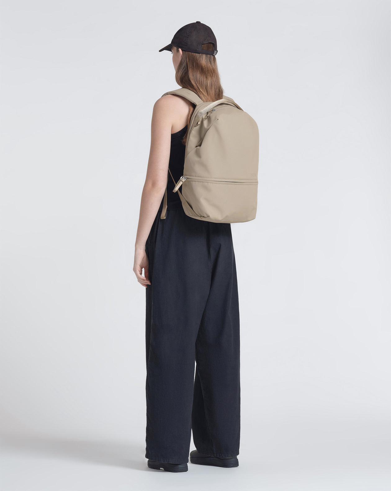 Urth Arkose 20L Modular Backpack | Urth UK