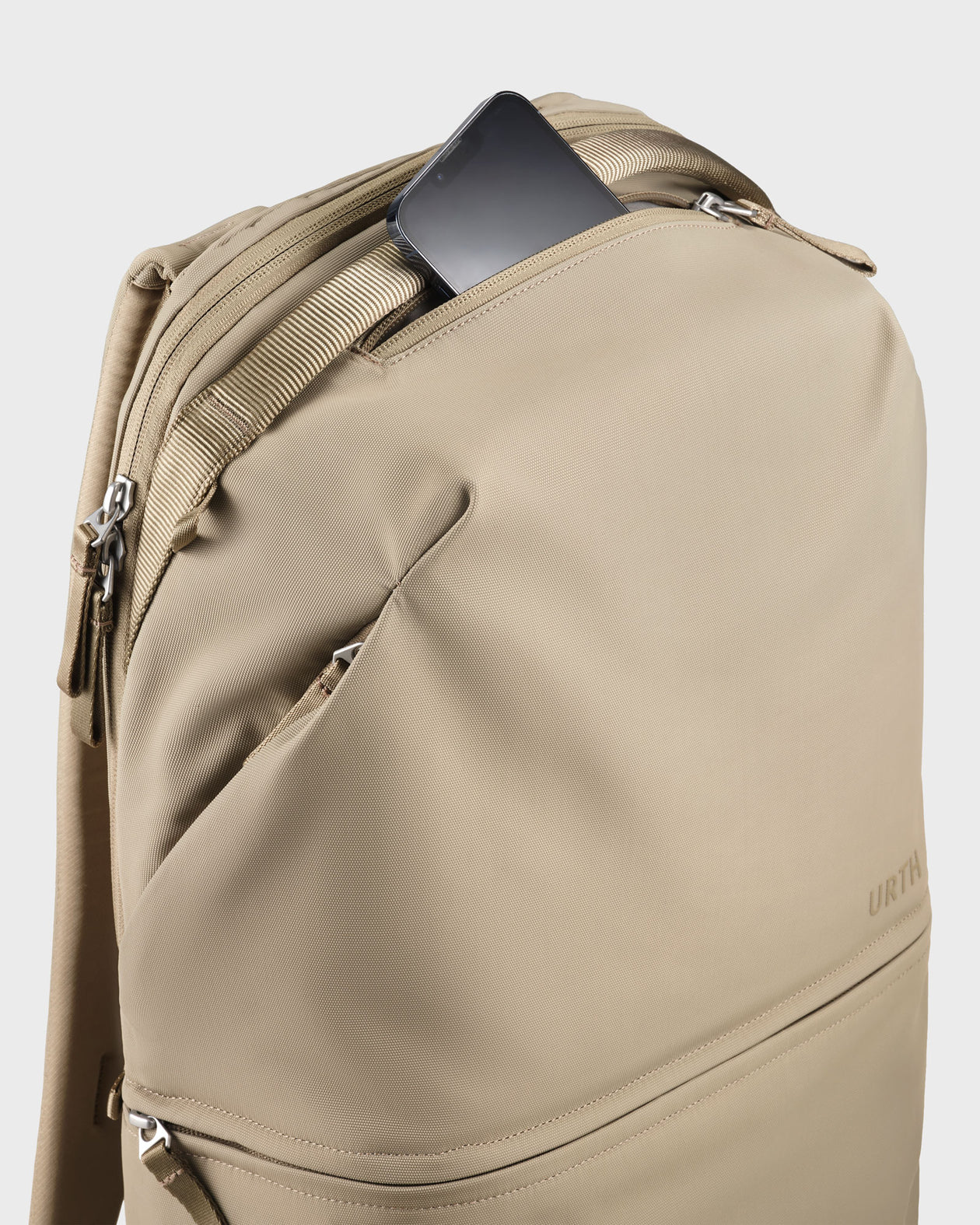 Urth Arkose 20L Modular Backpack | Urth UK