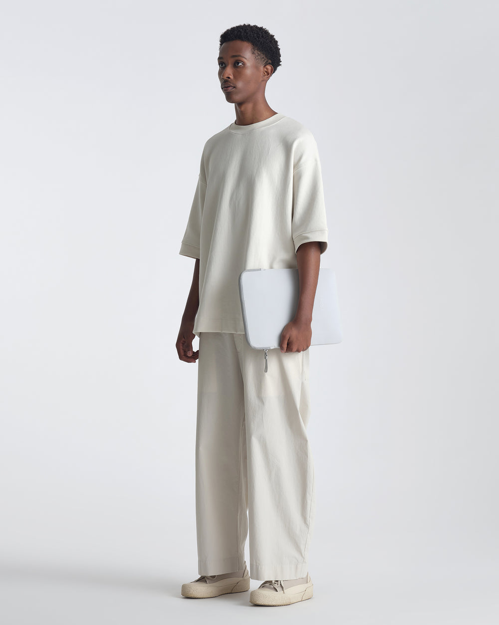 Naos Laptop Sleeve 15/16''